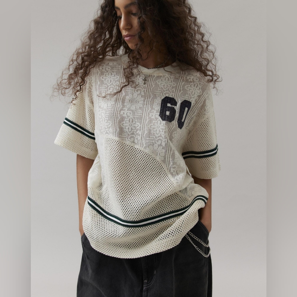 BDG Billie Lace Spliced Tee